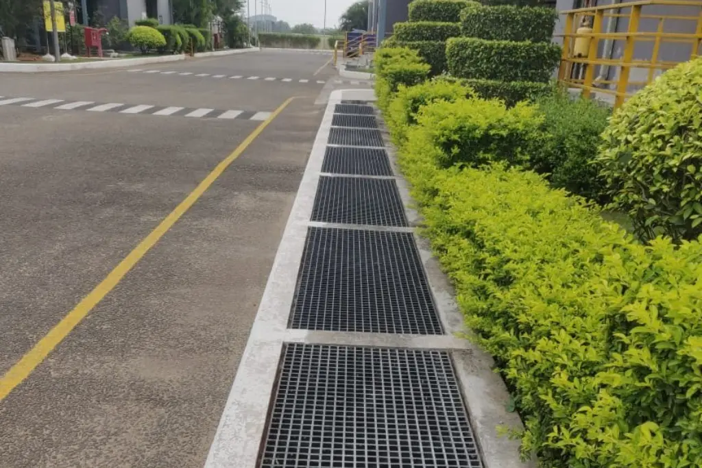 FRP GRATING TRENCH COVER 3